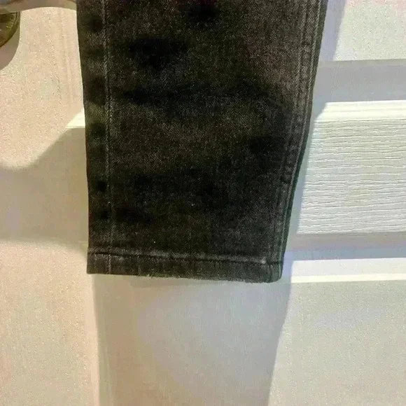 Like  New ONLY & SONS draper life tap jeans - Picture 6 of 14